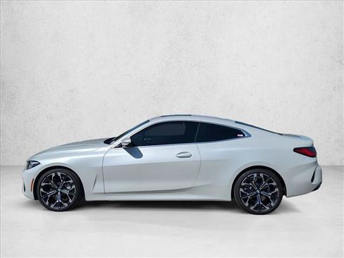 Used 2025 BMW 430i Coupe w/ Convenience Package image 10