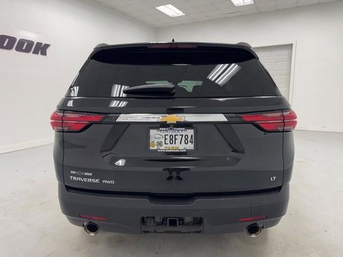 Used 2023 Chevrolet Traverse LT w/ LPO, Floor Liner Package image 6