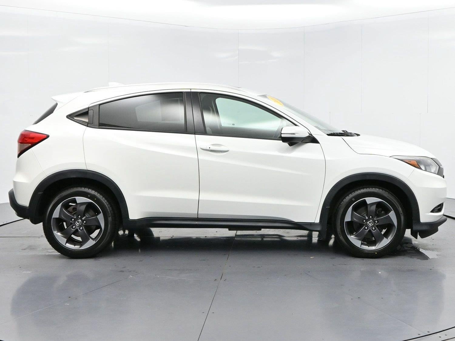 Used 2018 Honda HR-V EX-L image 8