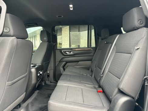 Used 2022 GMC Yukon XL SLE w/ Max Trailering Package image 12