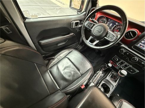 Used 2018 Jeep Wrangler Rubicon w/ Steel Bumper Group image 8