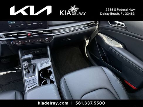 Used 2026 Kia Sportage EX w/ EX Panorama Roof Package FWD image 14