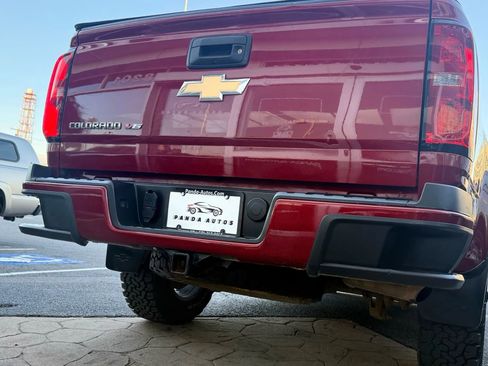 Used 2017 Chevrolet Colorado Z71 image 45