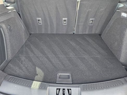 New 2026 Lincoln Corsair Premiere image 30