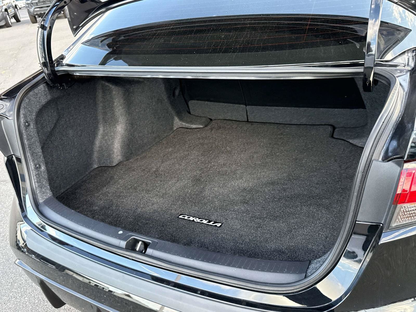Used 2026 Toyota Corolla XSE w/ Carpet Mat Package (TMS) FWD image 15