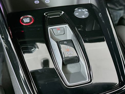 New 2026 Audi RS 3 image 7