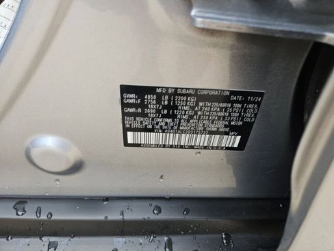 Used 2025 Subaru Outback Onyx Edition AWD/4WD image 30