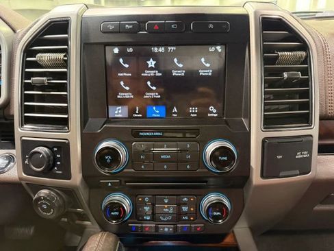 Used 2018 Ford F150 King Ranch w/ Equipment Group 601A Luxury AWD/4WD image 22