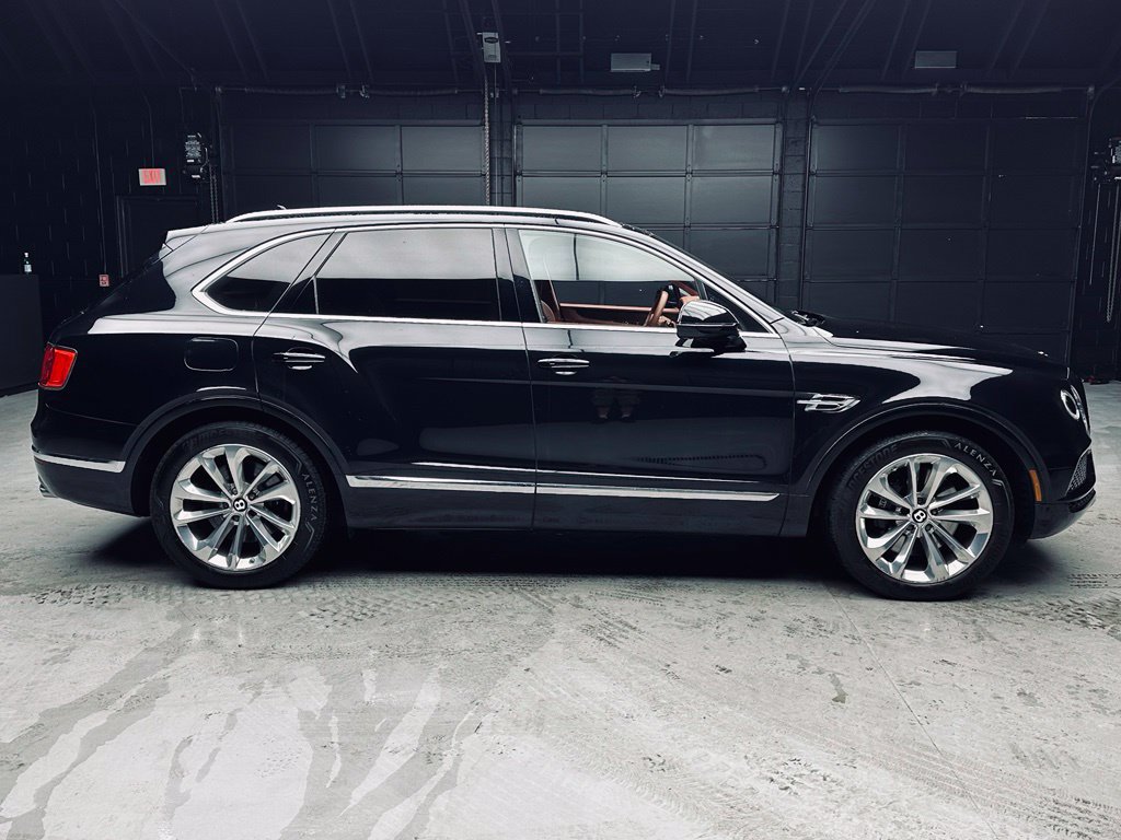 Used 2019 Bentley Bentayga AWD/4WD image 7