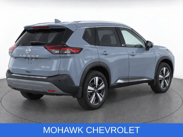 Used 2021 Nissan Rogue SL AWD/4WD image 5