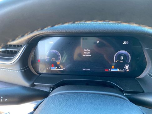 Used 2023 Jeep Grand Cherokee Limited image 20