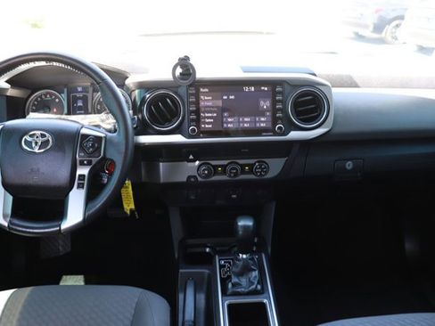 Used 2021 Toyota Tacoma SR5 RWD image 13