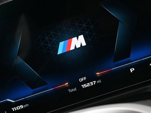 Certified 2025 BMW M240i Coupe RWD image 21