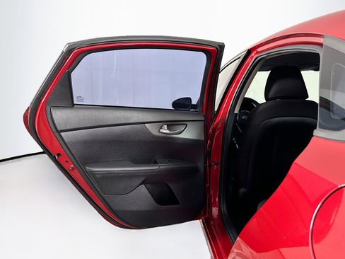 Used 2019 Kia Forte LXS image 24