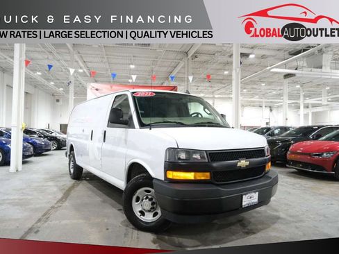 Used 2021 Chevrolet Express 3500 Extended w/ Driver Convenience Package image 1
