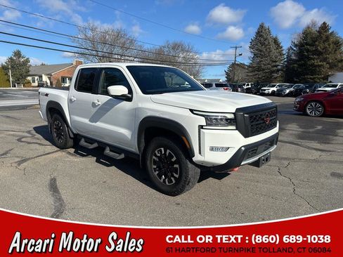 Used 2023 Nissan Frontier PRO-4X w/ Pro Convenience Package image 8