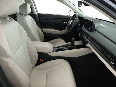 Used 2024 Honda Accord EX image 22