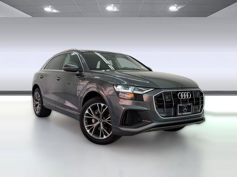 Used 2022 Audi Q8 Premium Plus w/ Premium Plus Package AWD/4WD image 6