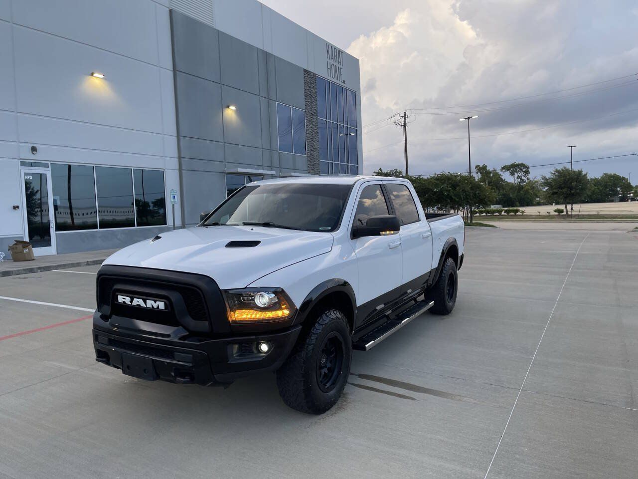Used 2017 RAM 1500 Rebel w/ Luxury Group AWD/4WD image 32