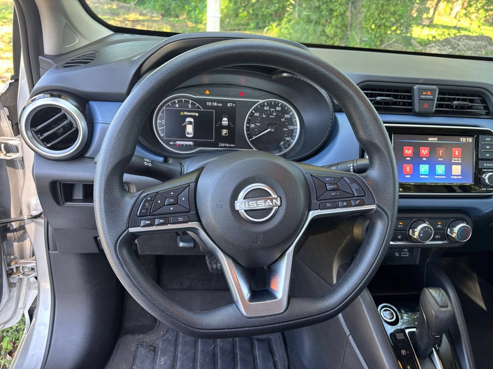 Used 2025 Nissan Versa SV FWD image 25