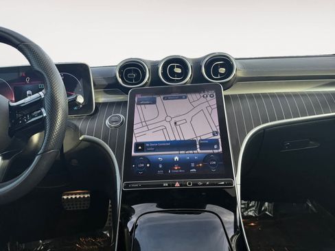 Used 2022 Mercedes-Benz C 300 4MATIC Sedan image 11