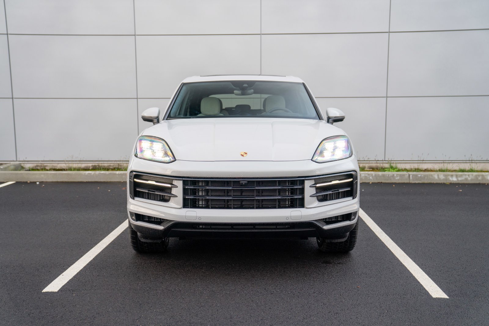 Certified 2026 Porsche Cayenne AWD/4WD image 6