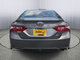 Used 2023 Toyota Camry SE image 4