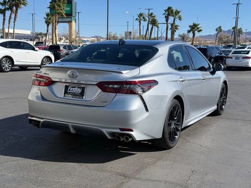 Used 2021 Toyota Camry XSE image 5