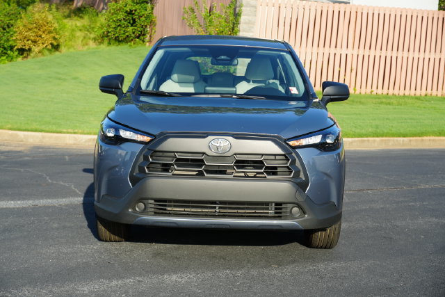 Used 2026 Toyota Corolla Cross L FWD image 2