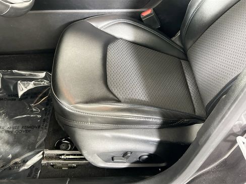 Used 2022 Jeep Compass Latitude w/ Convenience Group image 18