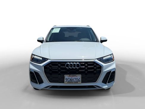 Used 2023 Audi Q5 2.0T Premium w/ Convenience Package AWD/4WD image 8