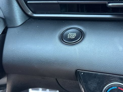 Used 2026 Hyundai Elantra Sport FWD image 21