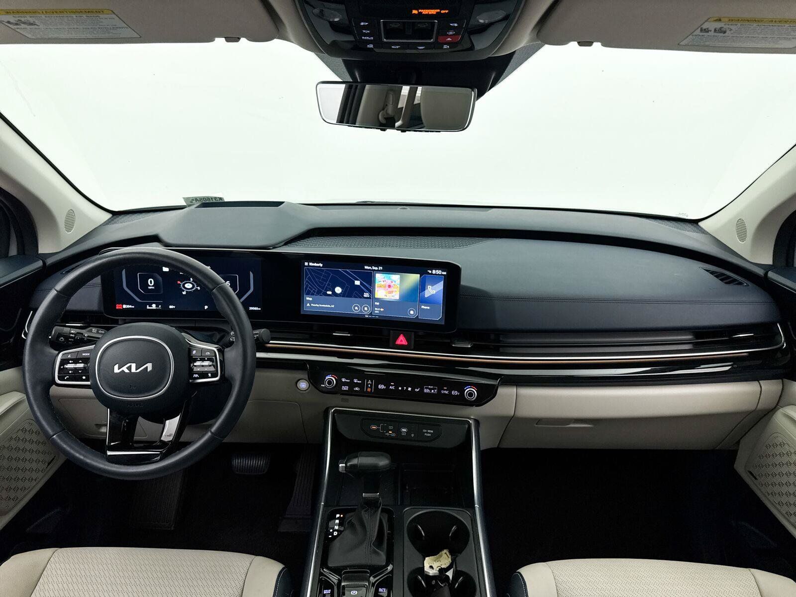 Certified 2025 Kia Carnival SX Prestige FWD image 25