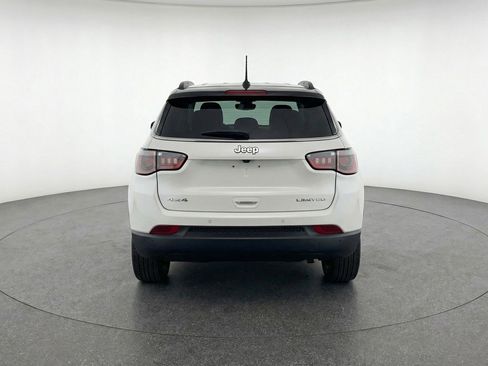 Used 2025 Jeep Compass Limited AWD/4WD image 7