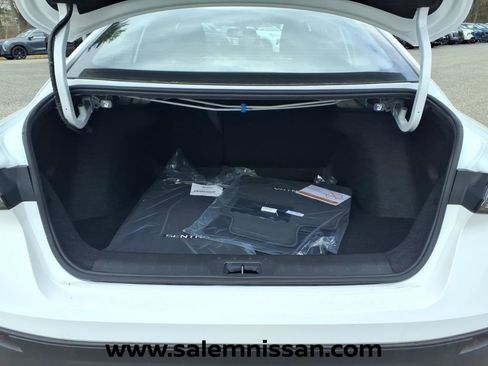 New 2026 Nissan Sentra SV w/ SV Convenience Package FWD image 6