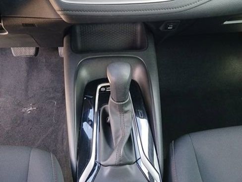 Used 2024 Toyota Corolla SE FWD image 19