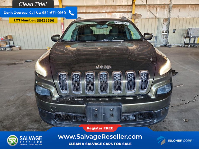 Used 2015 Jeep Cherokee Latitude w/ Cold Weather Group AWD/4WD image 7