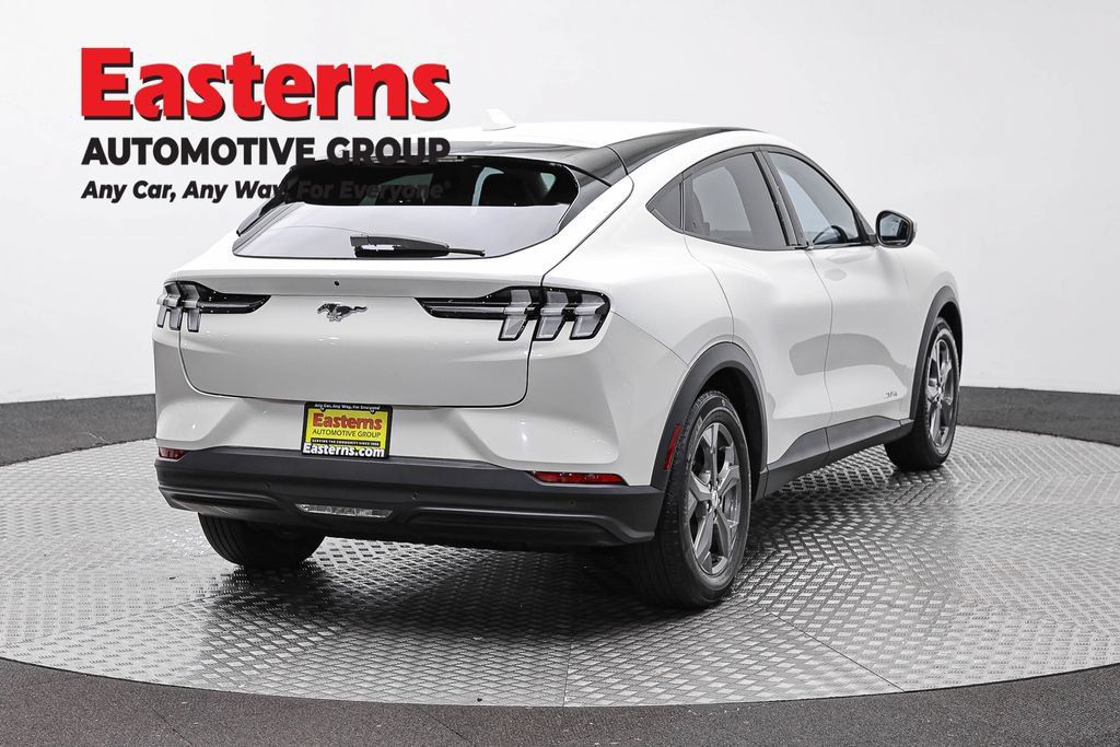Used 2021 Ford Mustang Mach-E Select AWD/4WD image 5