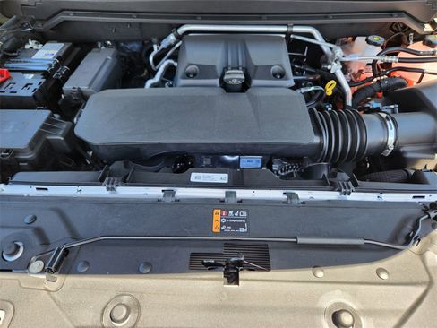 New 2025 GMC Canyon Elevation w/ Convenience Package image 22