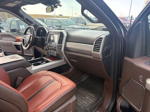 Used 2020 Ford F250 King Ranch w/ King Ranch Ultimate Package AWD/4WD image 18