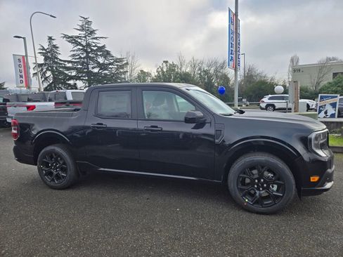 New 2026 Ford Maverick Lobo AWD/4WD image 4