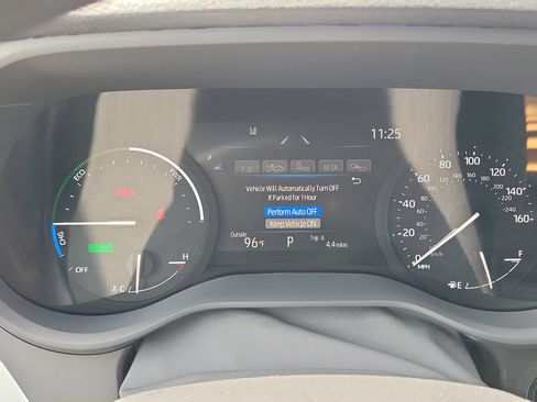 New 2026 Toyota Sienna LE FWD image 13