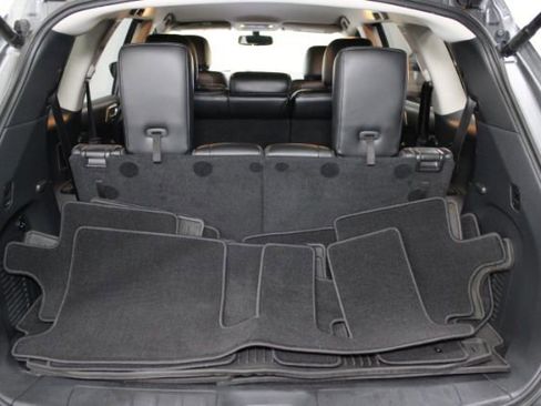 Used 2018 Nissan Pathfinder SL w/ Midnight Edition Package image 24