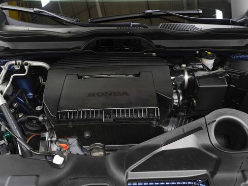 Used 2025 Honda Pilot Touring image 32