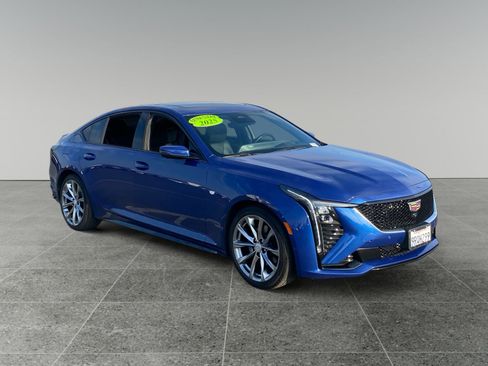 Used 2025 Cadillac CT5 Sport image 2