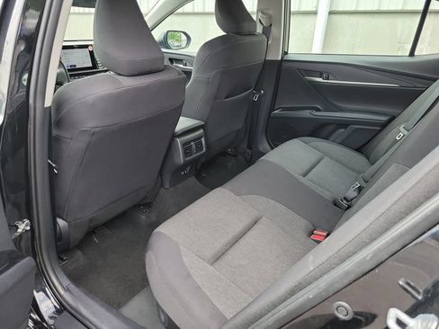 Used 2025 Toyota Camry LE FWD image 15