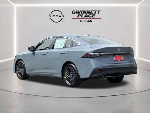New 2026 Nissan Sentra SV w/ SV Convenience Package FWD image 20