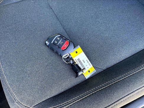 Certified 2024 Jeep Wrangler Willys AWD/4WD image 30