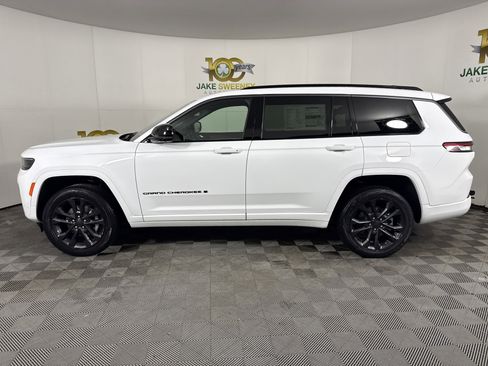 New 2026 Jeep Grand Cherokee L Limited image 4