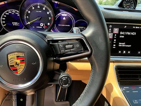 Used 2021 Porsche Panamera 4S AWD/4WD image 17